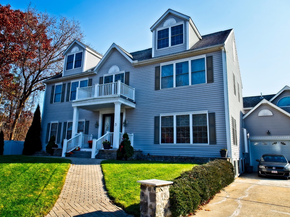 The welcoming exterior of the Teras House residence.